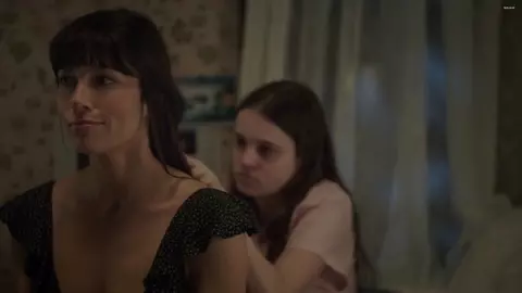 Jessica Biel, Nadia Alexander - The Sinner S01 E06 (2017)