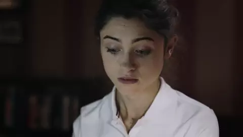 Natalia Dyer Sexy - Yes, God, Yes (2017) Short movie