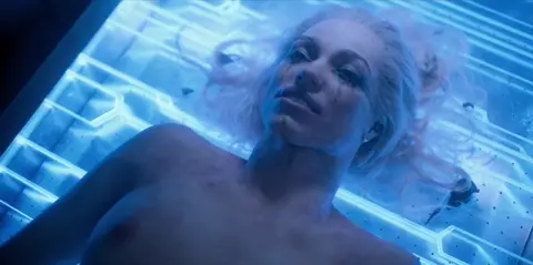 Lisa Chandler Nude - Altered Carbon s01e02 (2018)