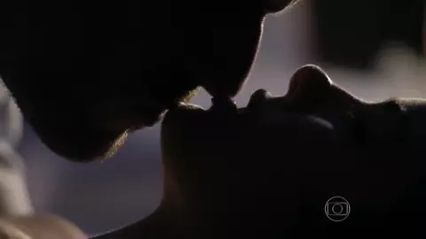 Camila Queiroz, Grazi Massafera Nude - Verdades Secretas (2015) Ep.6.7.8