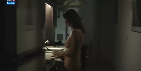 Amy Landecker Nude - Transparent s02e04 (2015)