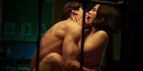 Blanca Suarez Nude - Cable Girls s02e04 (2017)