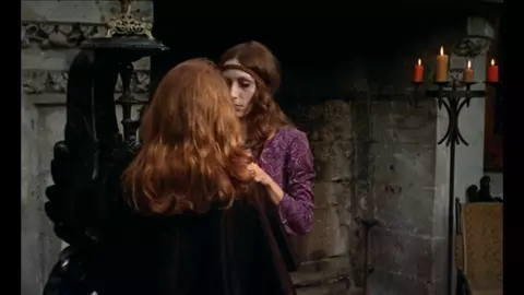 Sandra Julien nude teases in naked excerpts from The Shiver of the Vampires (1971)