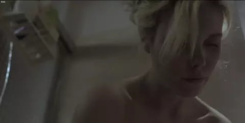 Amanda Baker Sexy - Lizzie (2013)