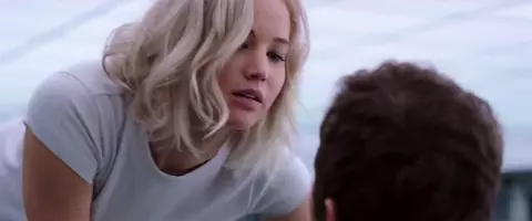 Jennifer Lawrence Sexy - Passengers (2016)