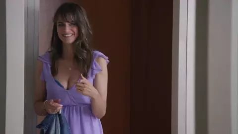 Amanda Peet nude - Togetherness S01 BR (2015)