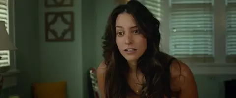 Genesis Rodriguez sexy – Tusk (2014)