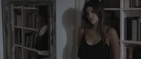 Calu Rivero nude - El Sonido de los Tulipanes (2019)