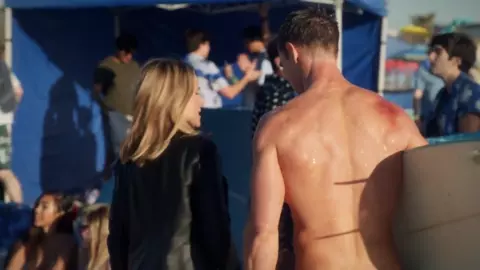 Kristen Bell nude - Veronica Mars s04e01 (2019)