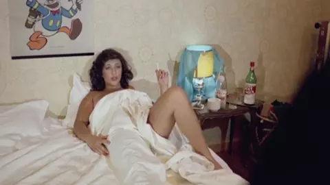 Sexy Danila Trebbi,  Antiniska Nemour,  Stefania D'Amario  in classic sex movie La sorella di Ursula (1978)