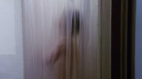 Sexy Anne Archer nude - Too Scared to Scream (1984)