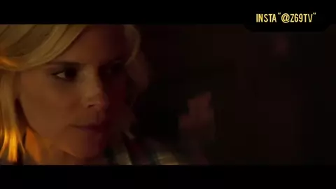 Kate Mara nude and Ellen Page are lesbians fooling around in drama movie sex excerpt