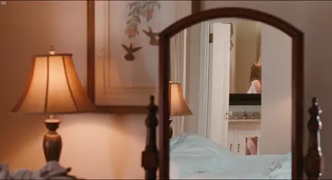 Amanda Seyfried isn't an innocent girl anymore and rides the cock in Chloe (2009)