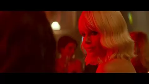 Sofia Boutella and Charlize Theron in lesbian sex scene from Atomic Blonde (2017)