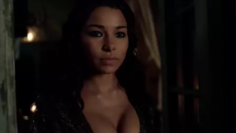 Ensnaring movie stars Jessica Parker Kennedy and Clara Paget nude in Black Sails