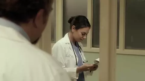 Doctor grabs Mila Kunis and hooks up with her in The Angriest Man in Brooklyn (2014)