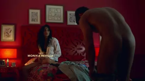 Sexy scenes from The House of Flowers s01e11 (2019) - Aislinn Derbez and more